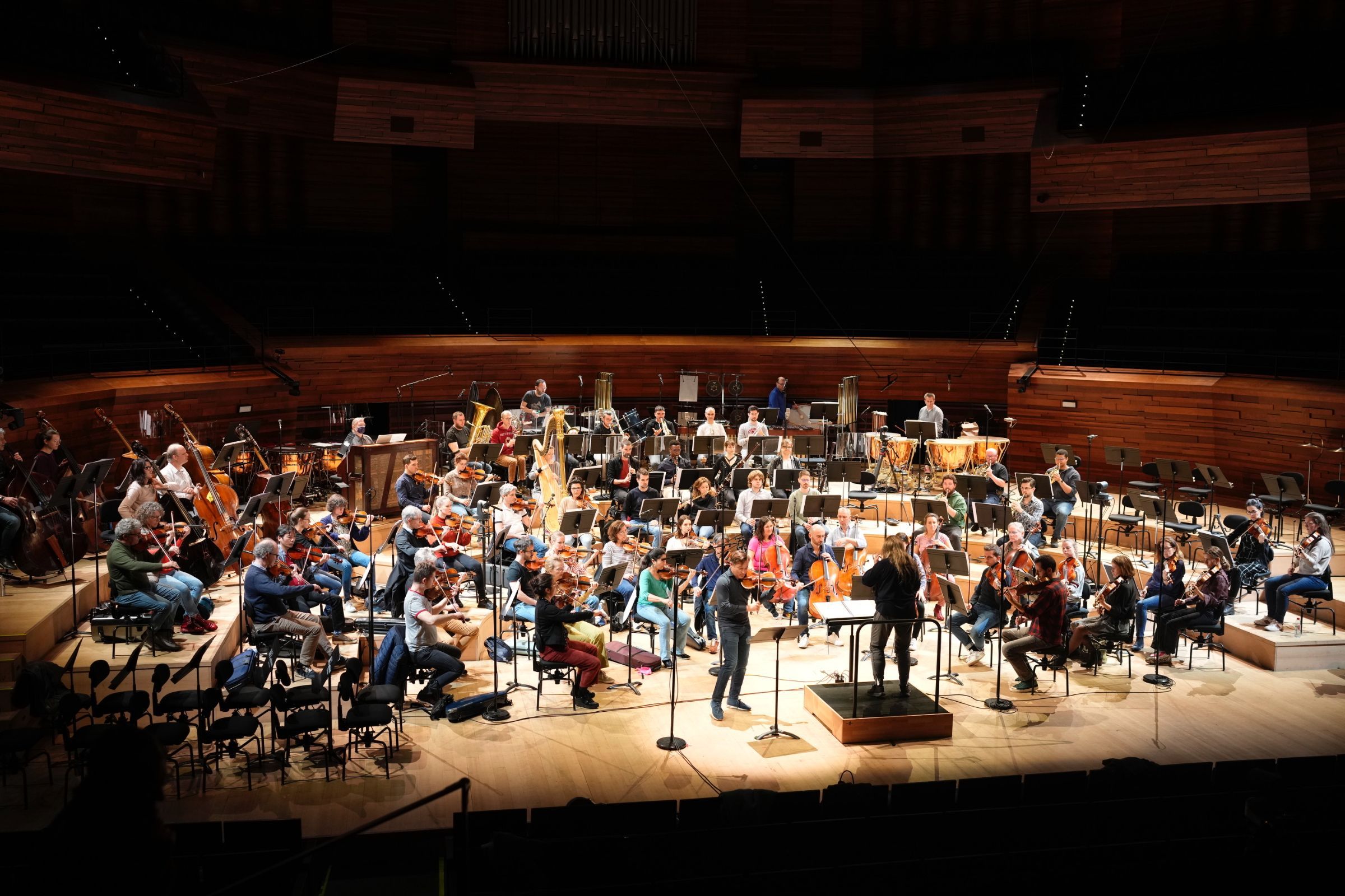 Renaud Capuçon, l'Orchestre National de France et Simone Young en répétition &copy; Christophe Abramowitz / Radio France