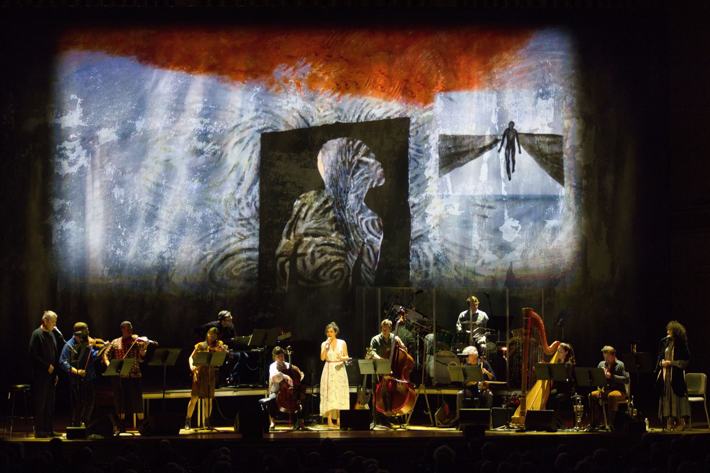 Nora Fischer and ensemble © Hilary Scott