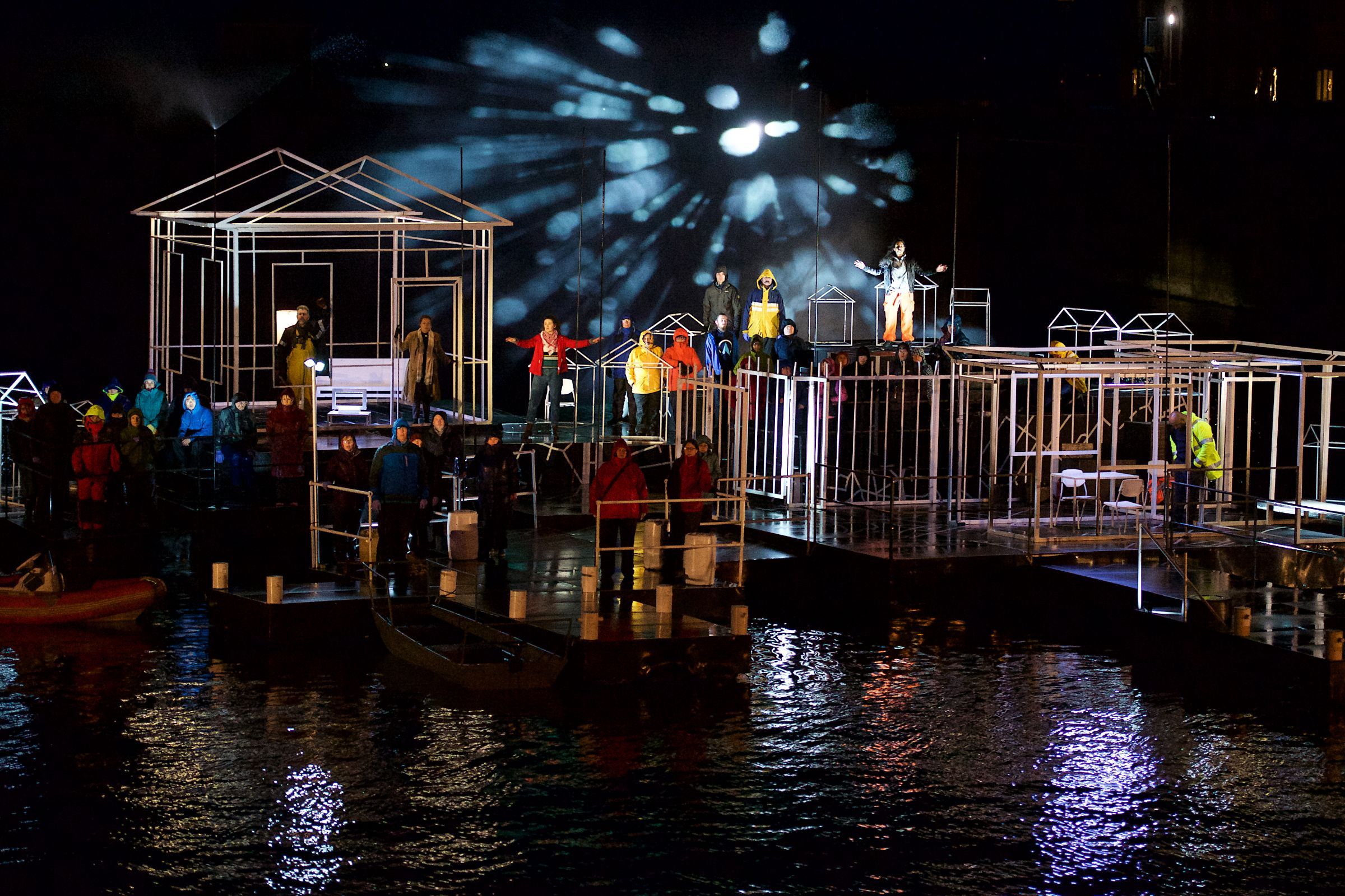 Slung Low’s production of <i>Flood</i> by playwright James Phillips © Malcolm Johnson