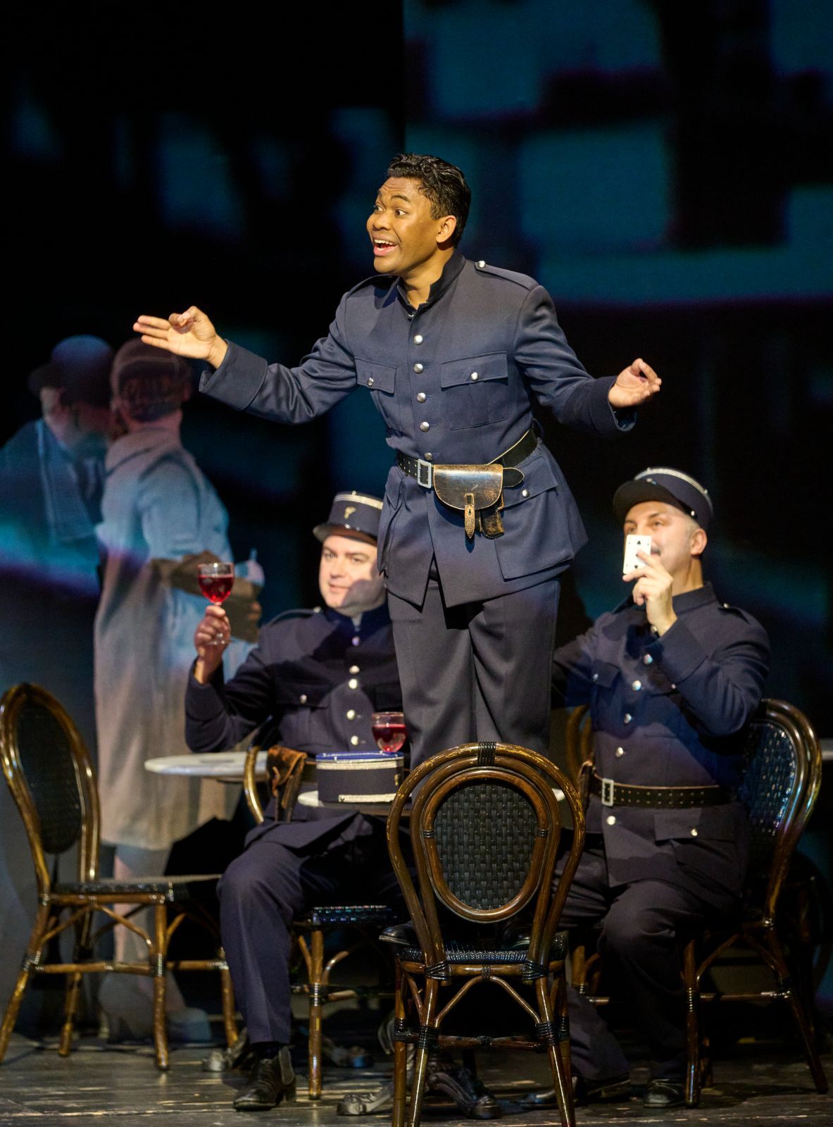 Michael Arivony (Lescaut) &copy; Wiener Staatsoper | Michael Pöhn