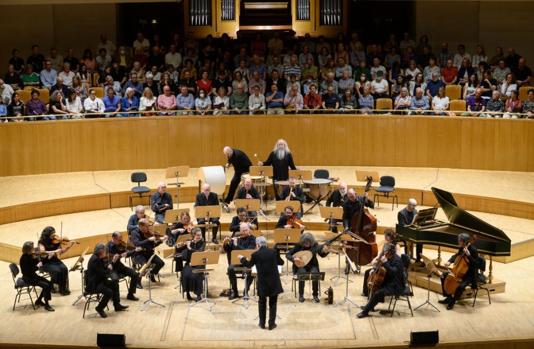 Jordi Savall al frente de Le Concert des Nations &copy; Rafa Mart&iacute;n | CNDM