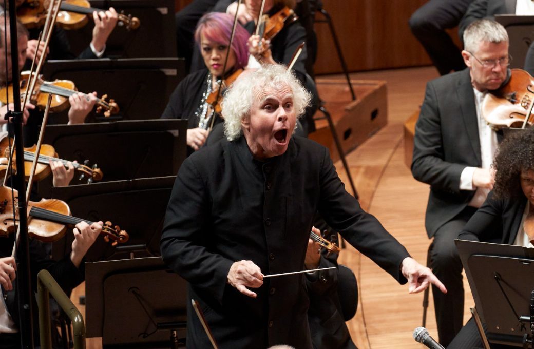 Sir Simon Rattle conducts the London Symphony Orchestra &copy; Jay Patel