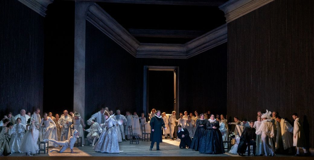 <i>Maria Stuarda</i> &copy; Dutch National Opera | Ben van Duin