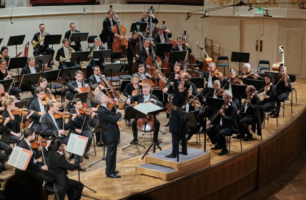 Gil Shaham, Oksana Lyniv and the Wiener Symphoniker &copy; Iryna Karpenko