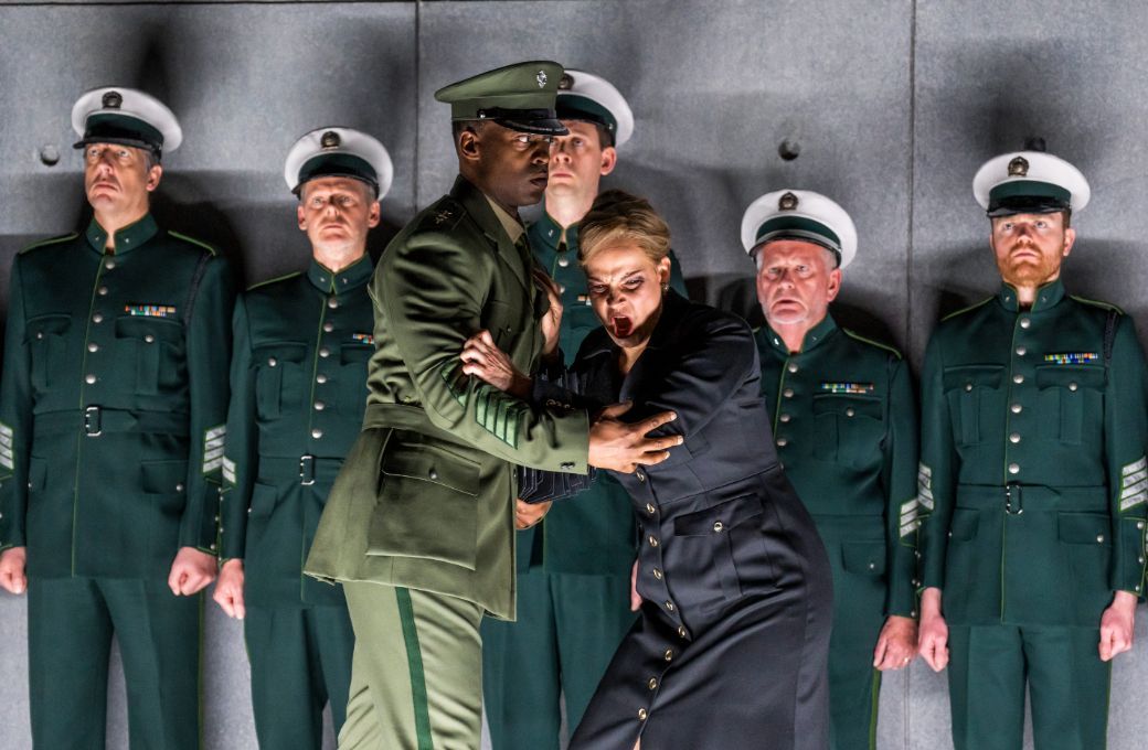Soloman Howard (Ramfis) and Elīna Garanča (Amneris) &copy; ROH | Tristram Kenton