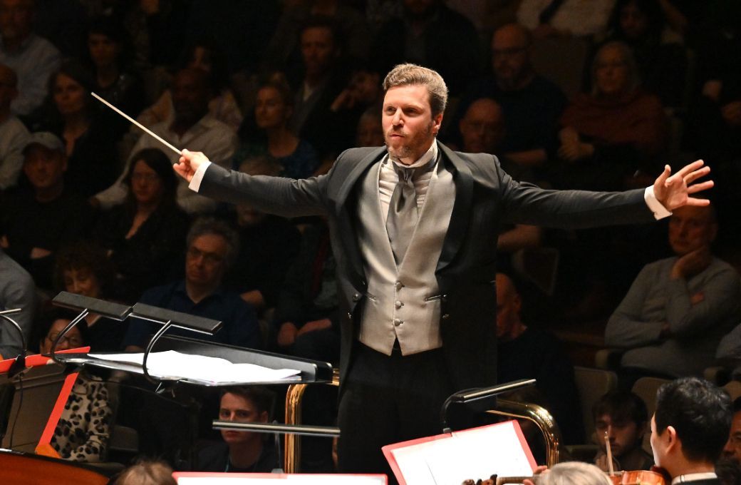 Stanislav Kochanovsky &copy; Mark Allan