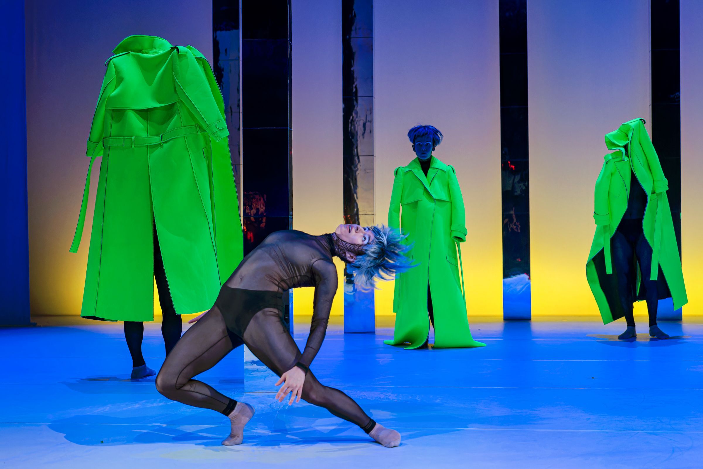 TanzLuzern in Yabin Wang's <i>Swan - A Different Story</i> &copy; Ingo Hoehn