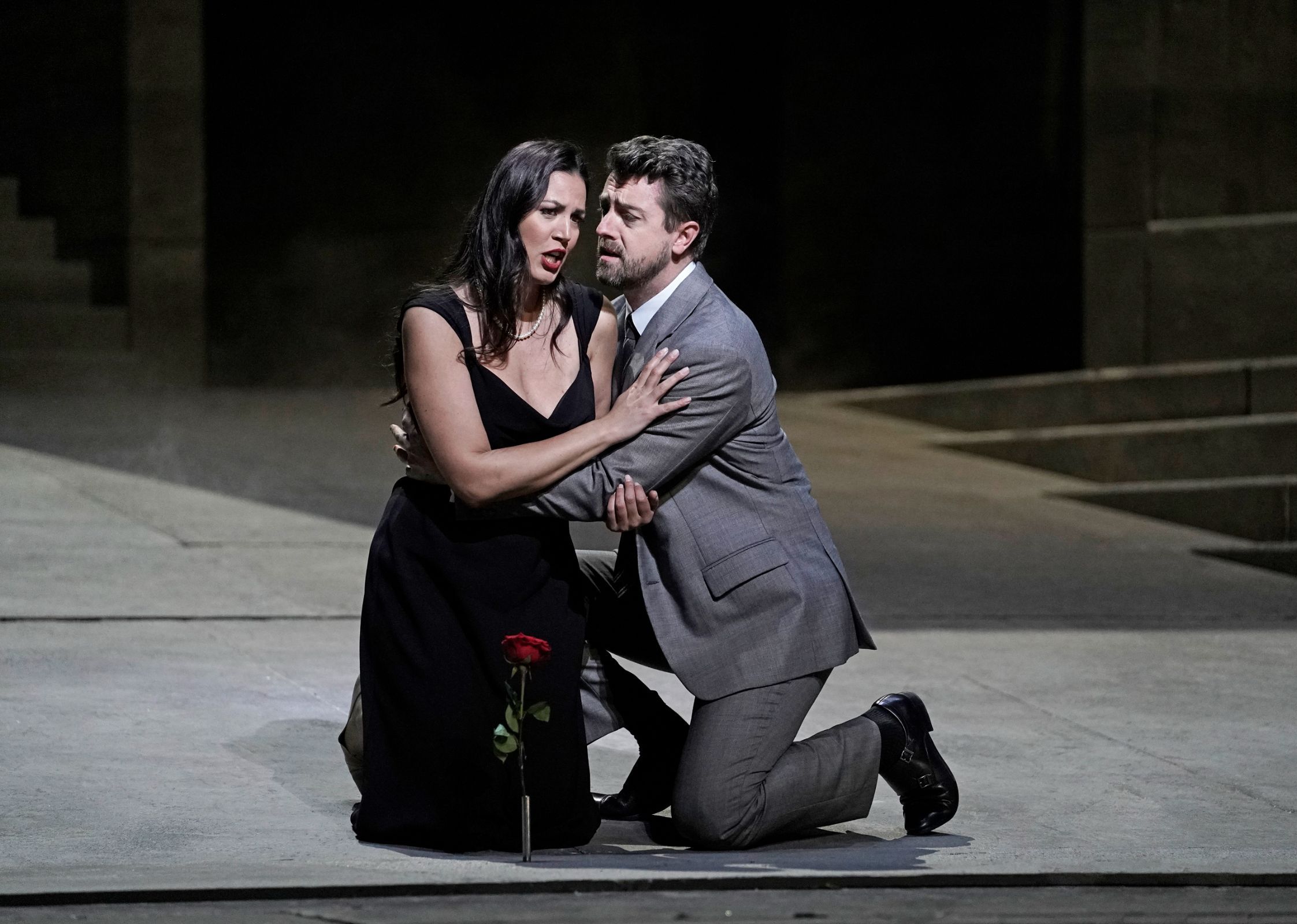 Federica Lombardi (Donna Anna) and Ben Bliss (Don Ottavio) &copy; Karen Almond | Met Opera