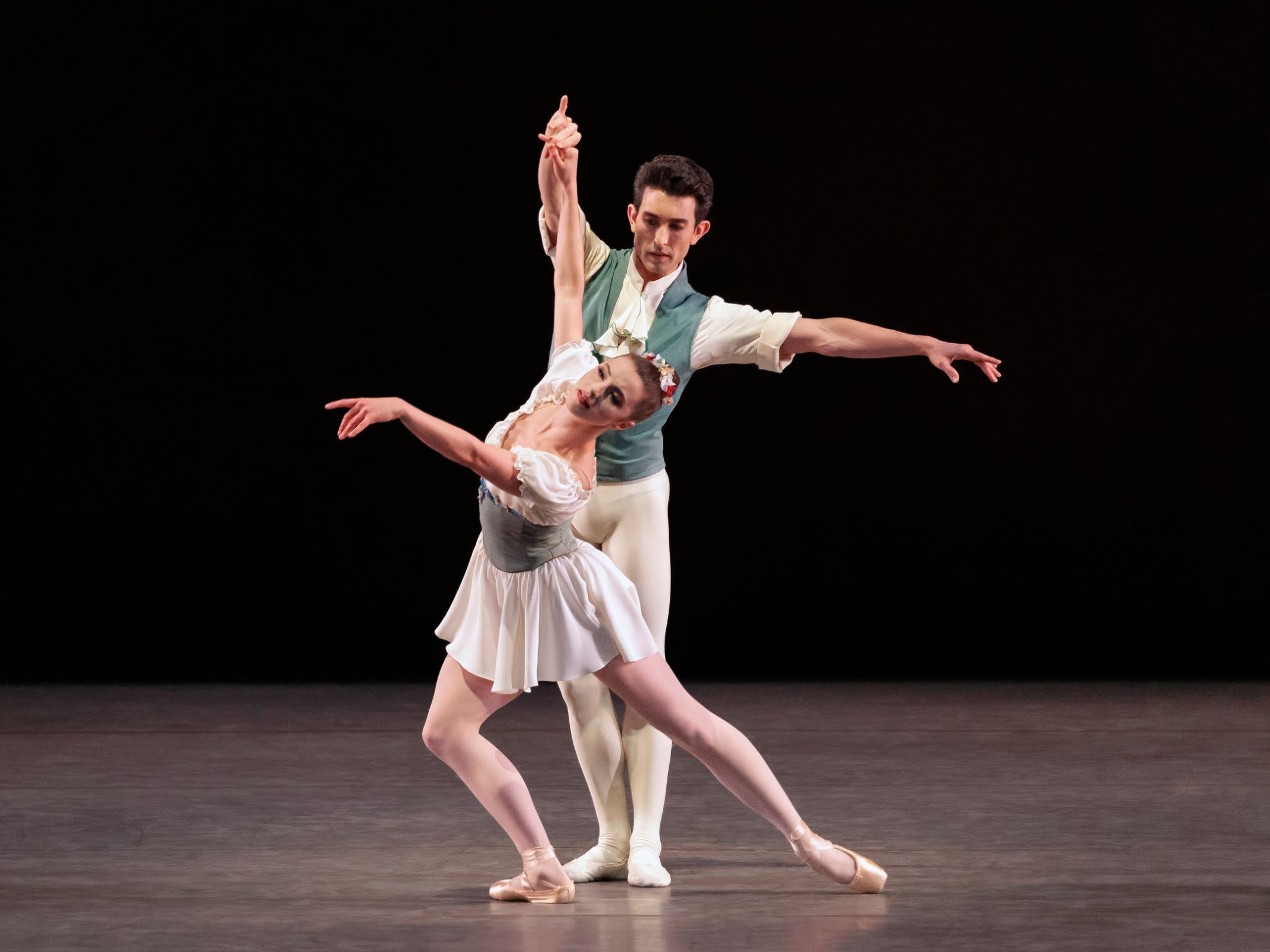 Indiana Woodward and Anthony Huxley in <i>Brandenburg</i> &copy; Erin Baiano