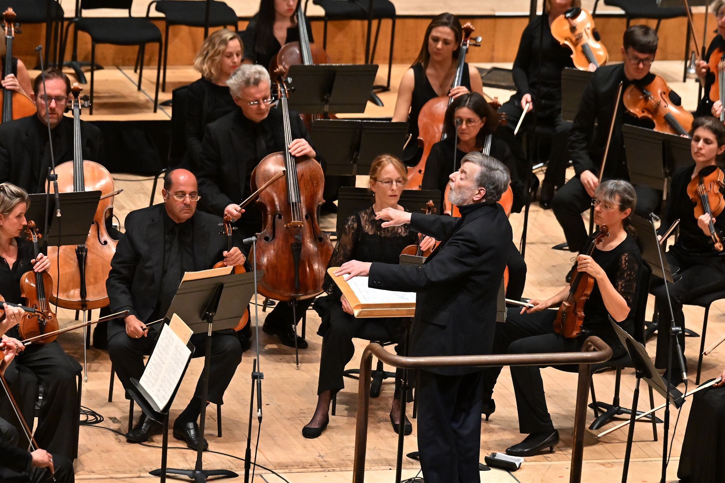 Sir Andrew Davis conducts the BBC Symphony Orchestra &copy; BBC | Mark Allan