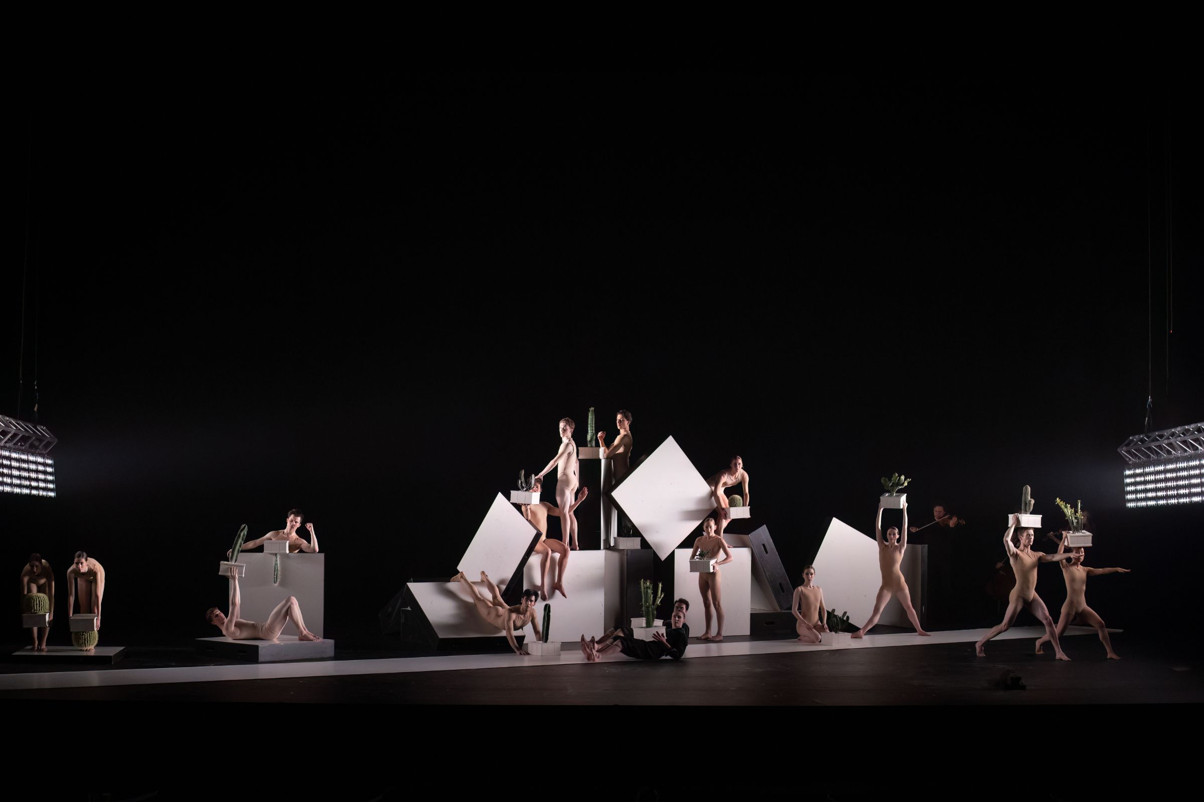 Kansas City Ballet in Alexander Ekman's <i>Cacti</i> &copy; Brett Pruitt &amp; East Market Studios
