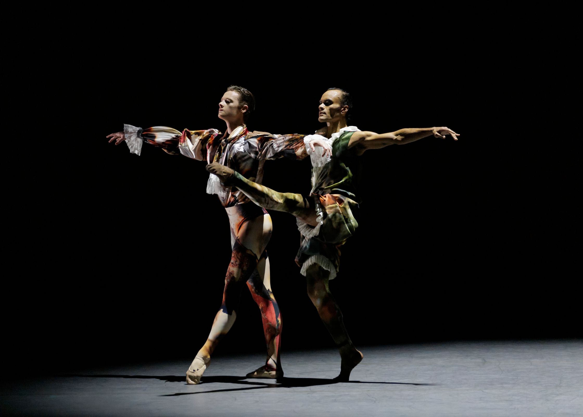 Taylor Stanley and Jules Mabie in Kyle Abraham's <i>Love Letter (On Shuffle)</i> © Erin Baiano