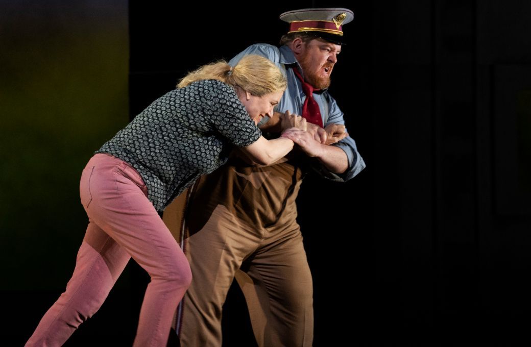 Anja Kampe (Marie) and Clay Hilley (Drum Major) &copy; ROH | Tristram Kenton