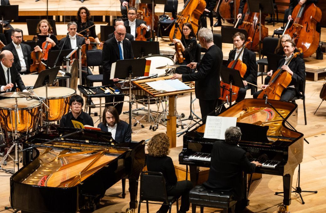 Orchestre Symphonique de montr&eacute;al and Soloists &copy; Orchestre Symphonique de montr&eacute;al