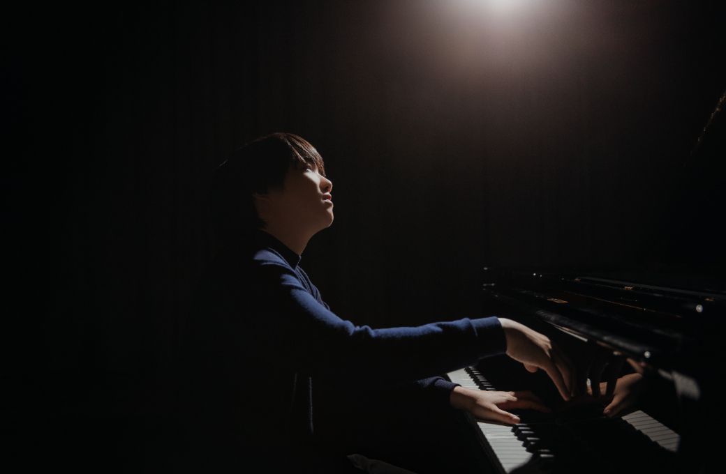 Mao Fujita © Dovile Sermokas / Sony Music Entertainment