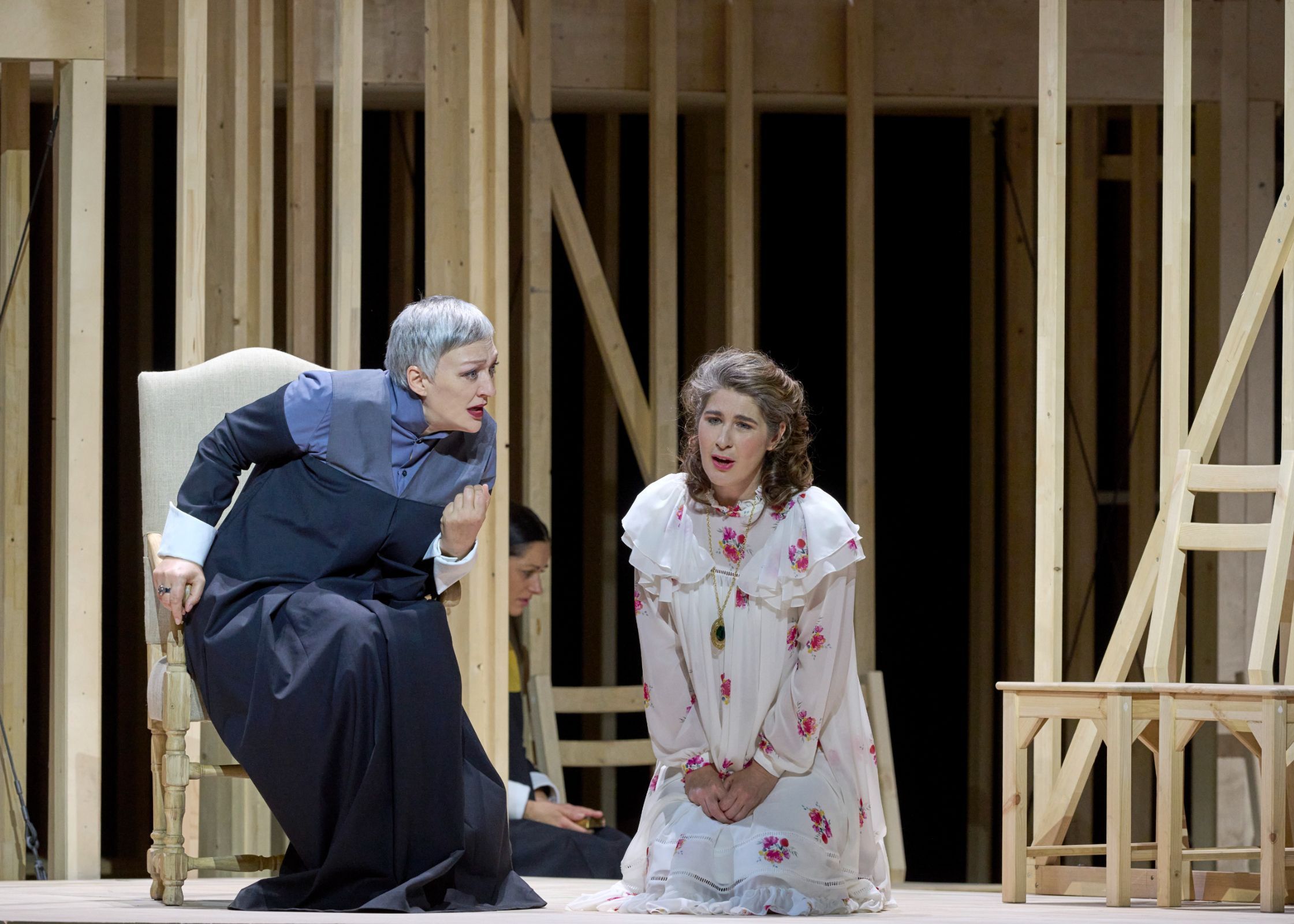 Michaela Schuster (Madame de Croissy) und Nicole Car (Blanche de la Force) © Michael Pöhn | Wiener Staatsoper