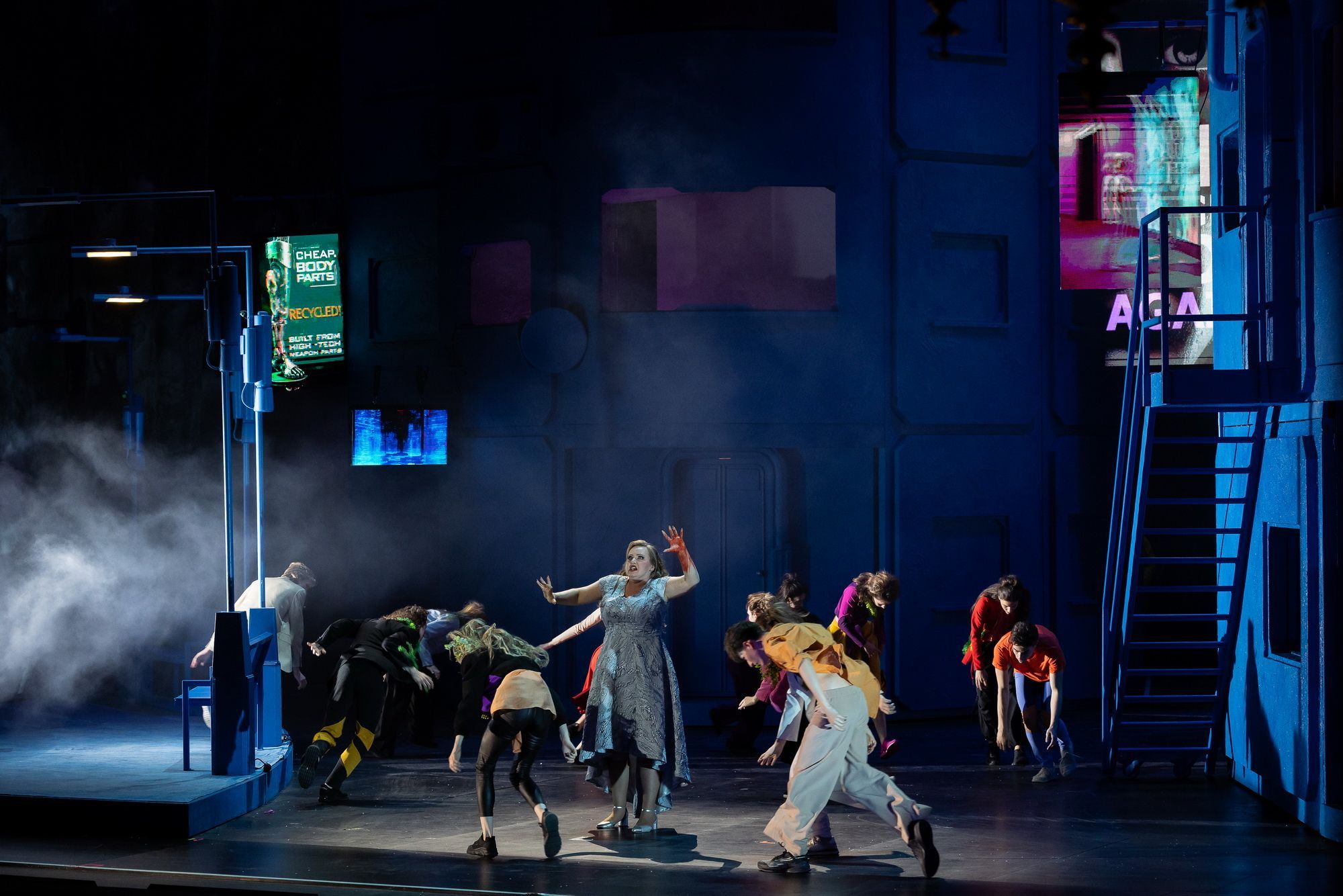 Zsuzsanna Ádám (Elettra) and ensemble &copy; Attila Nagy | Hungarian State Opera