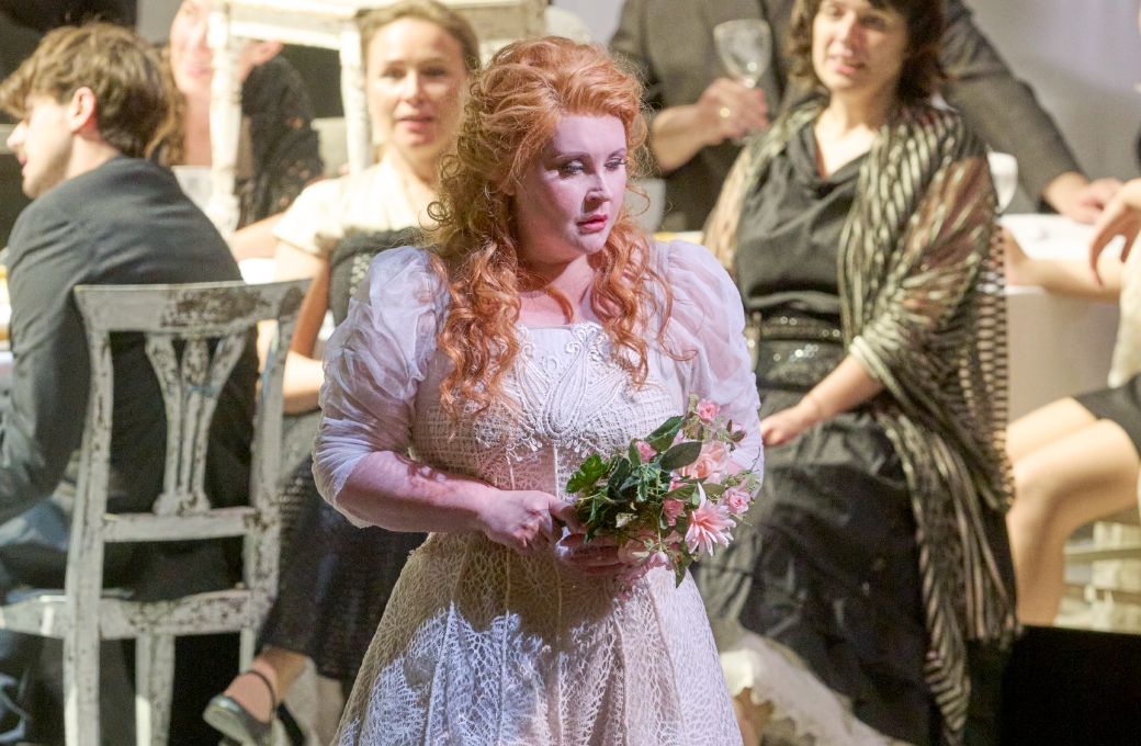 Elena Mikhailenko (Katerina Ismailowa) &copy; Michael P&ouml;hn | Wiener Staatsoper