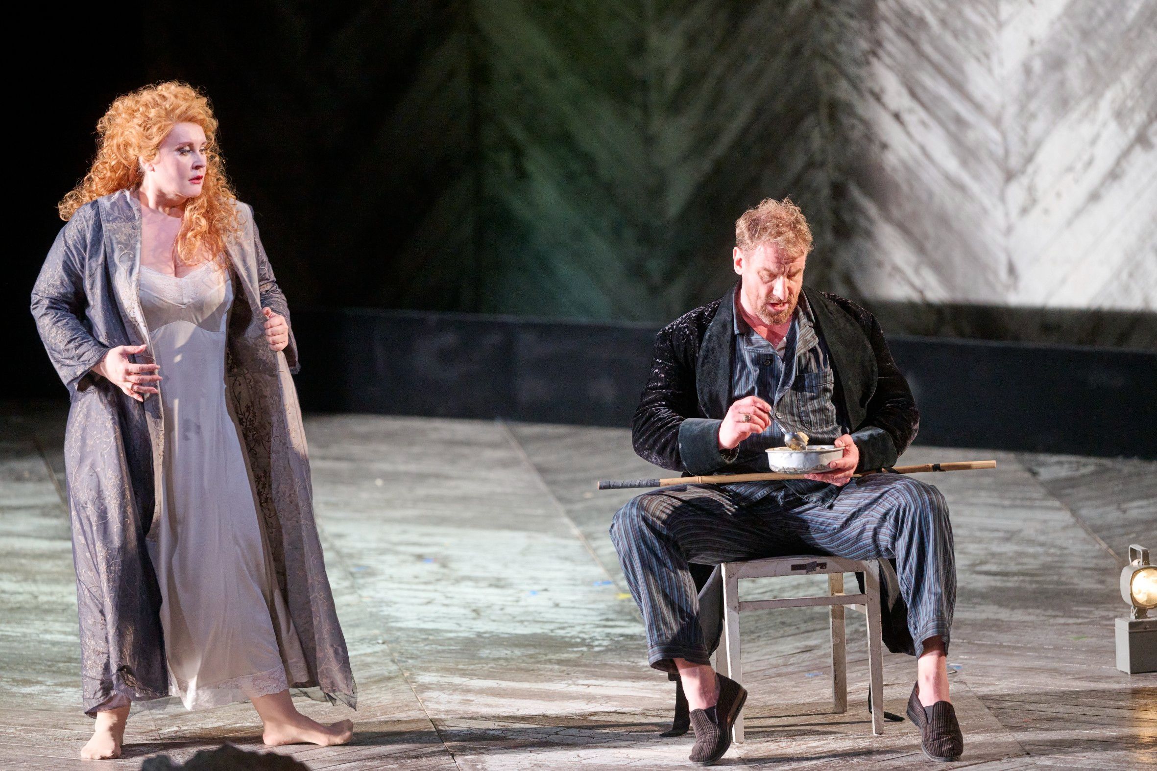 Elena Mikhailenko (Katerina Ismailowa) und Günther Groissböck (Boris Ismailow) &copy; Michael Pöhn | Wiener Staatsoper