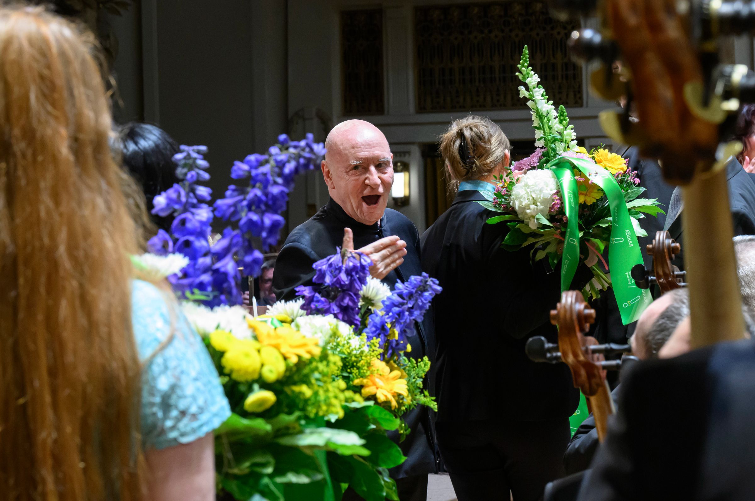 Christoph Eschenbach amid floral tributes &copy; Pražské Jaro | Prague Spring Festival 2023 | Petra Hajská