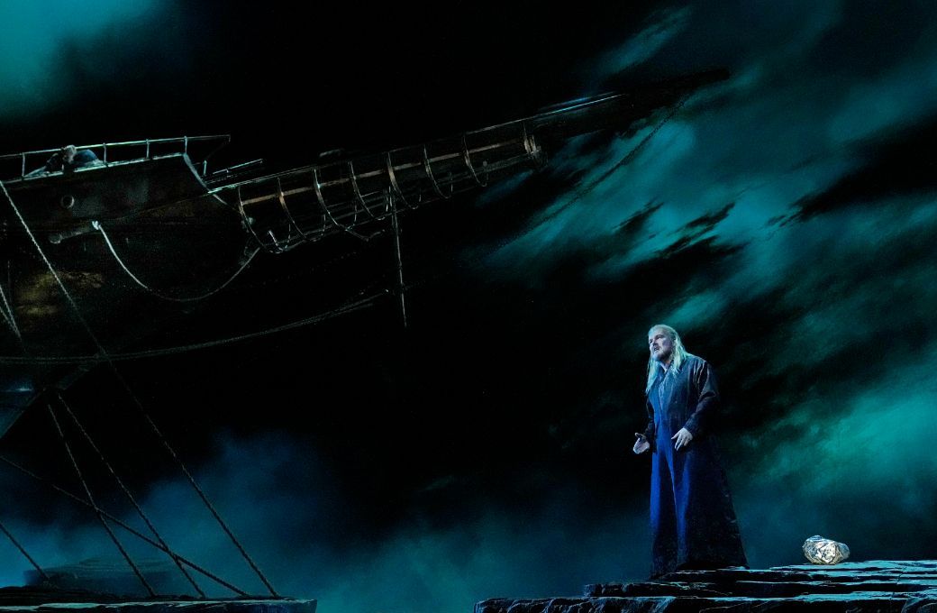 Tomasz Konieczny (Holländer) © Ken Howard | Met Opera