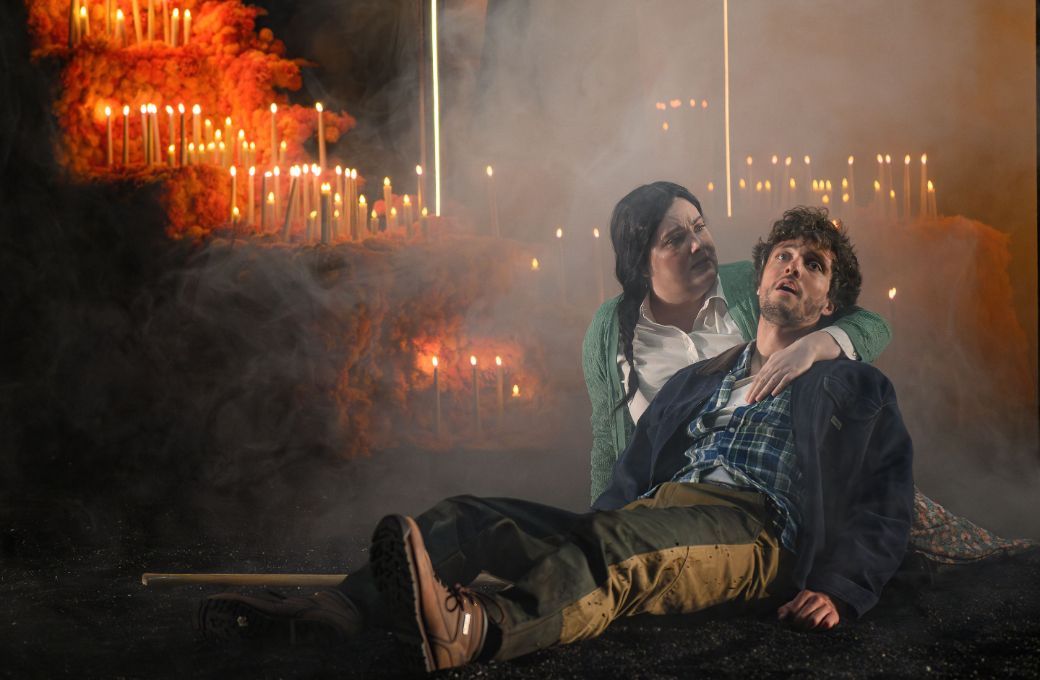Lorna Maclean (Sāvitri) and Steven van der Linden (Satyavān) &copy; Guildhall School | David Monteith-Hodge