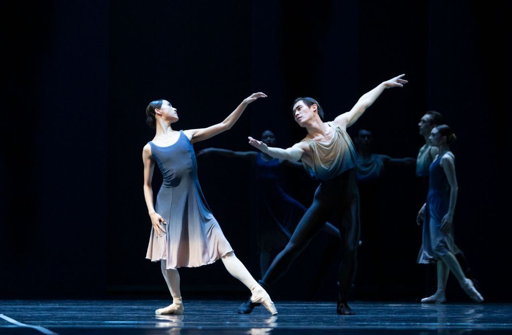 Hannah Cho and Ryota Kitai in Toer van Schayk's <i>Seventh Symphony</i> &copy; Ewa Krasucka