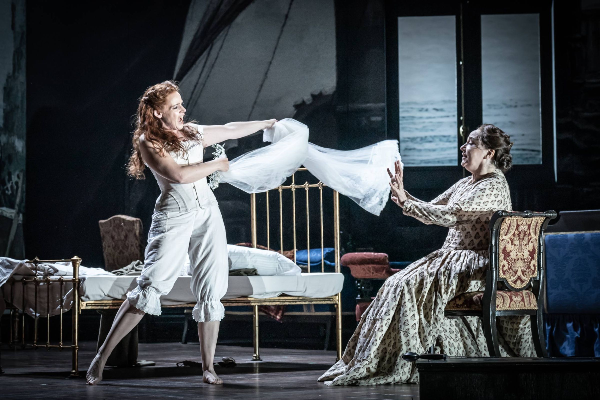 Rachel Nicholls (Isolde) and Christine Rice (Brangäne) © Marc Brenner