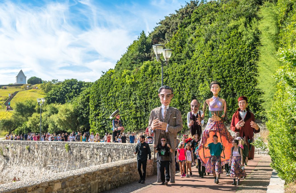 La parade inaugurale du Festival Ravel 2022 &copy; DR