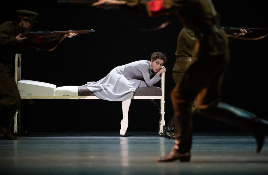 Laura Morera in Kenneth MacMillan's <i>Anastasia Act III</i> &copy; Alice Pennefather