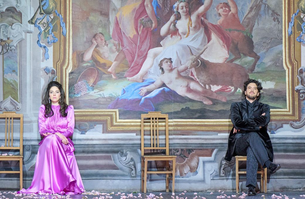 Hanna-Elisabeth Müller (Gräfin Almaviva) und Andrè Schuen (Graf Almaviva) © Michael Pöhn | Wiener Staatsoper