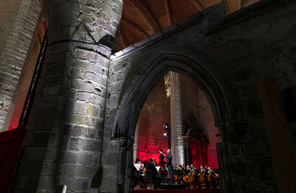 Concert du Belgian National Orchestra &agrave; La Chaise-Dieu &copy; Vincent Jolfre