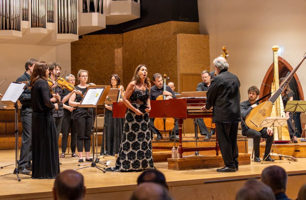 Ver&oacute;nica Cangemi, Andrea Marcon and La Cetra Baroque Orchestra &copy; Thomas Ziegler