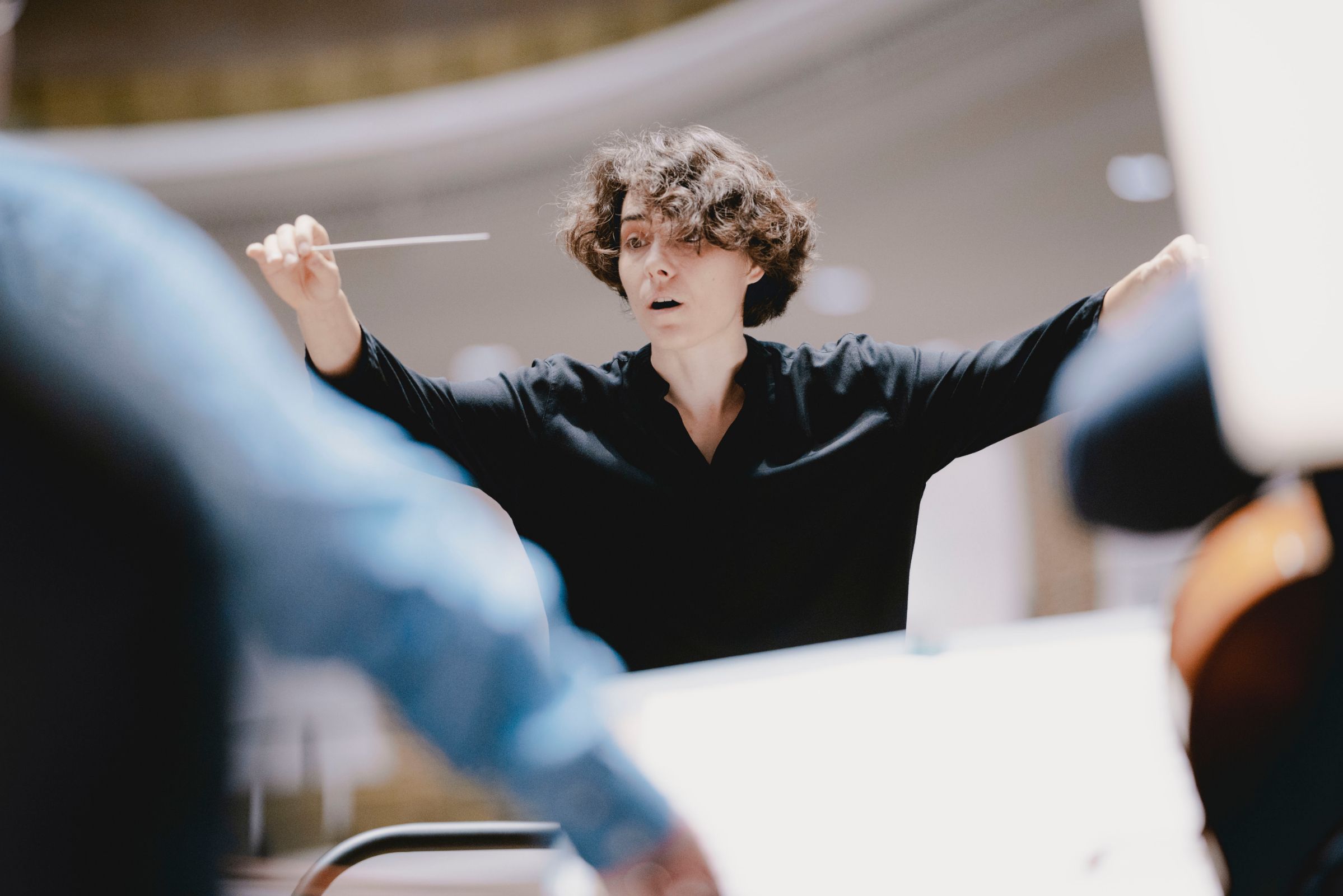 Marzena Diakun conducts &copy; Marco Borggreve