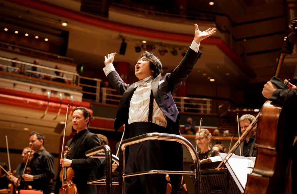 Kazuki Yamada and the City of Birmingham Symphony Orchestra © Andrew Fox