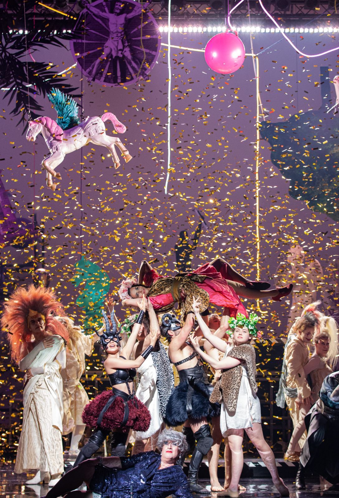 Opera Zuid's <i>Orphée aux enfers</i> © Joost Milde