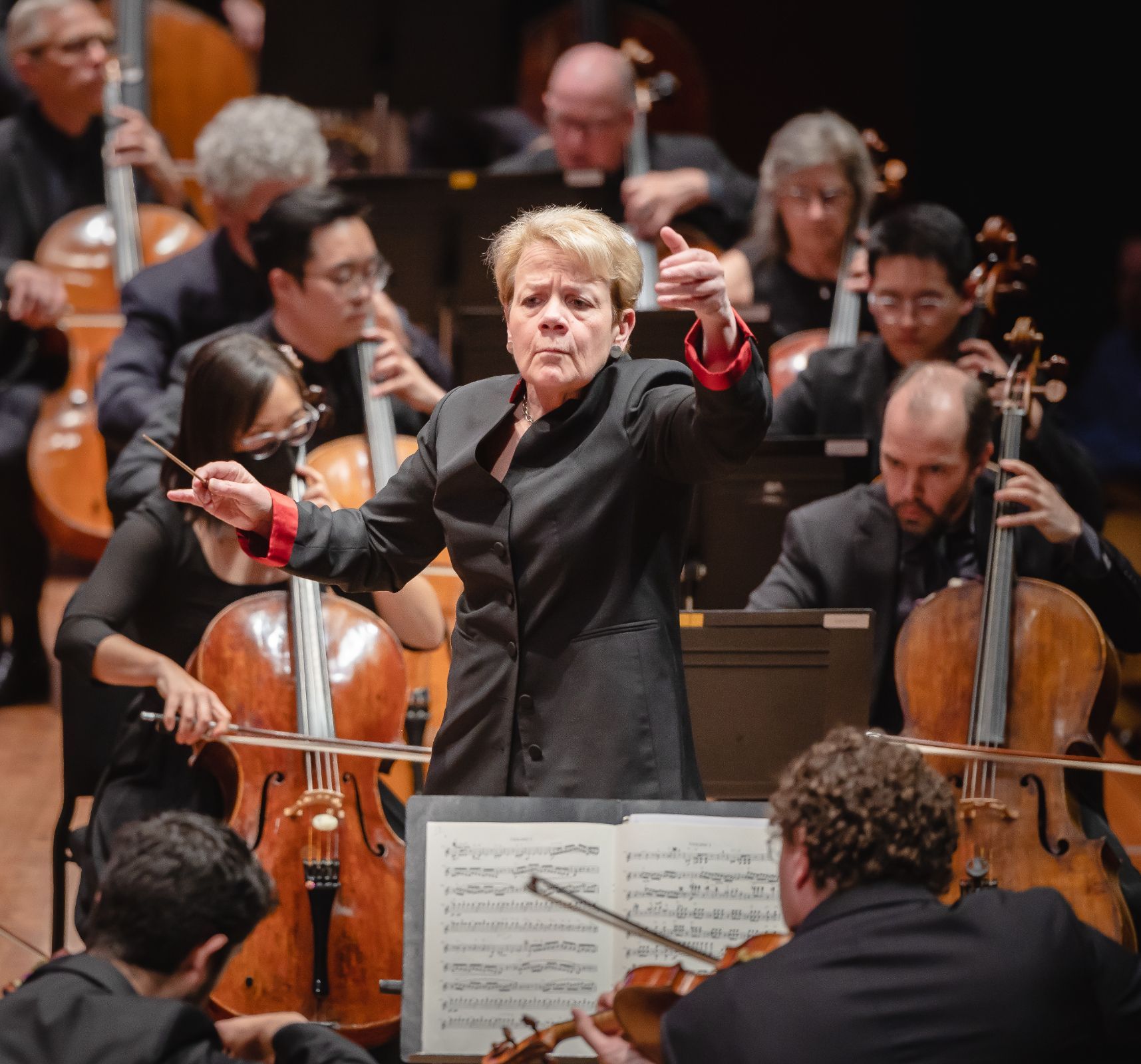 Marin Alsop conducts the Seattle Symphony &copy; Carlin Ma