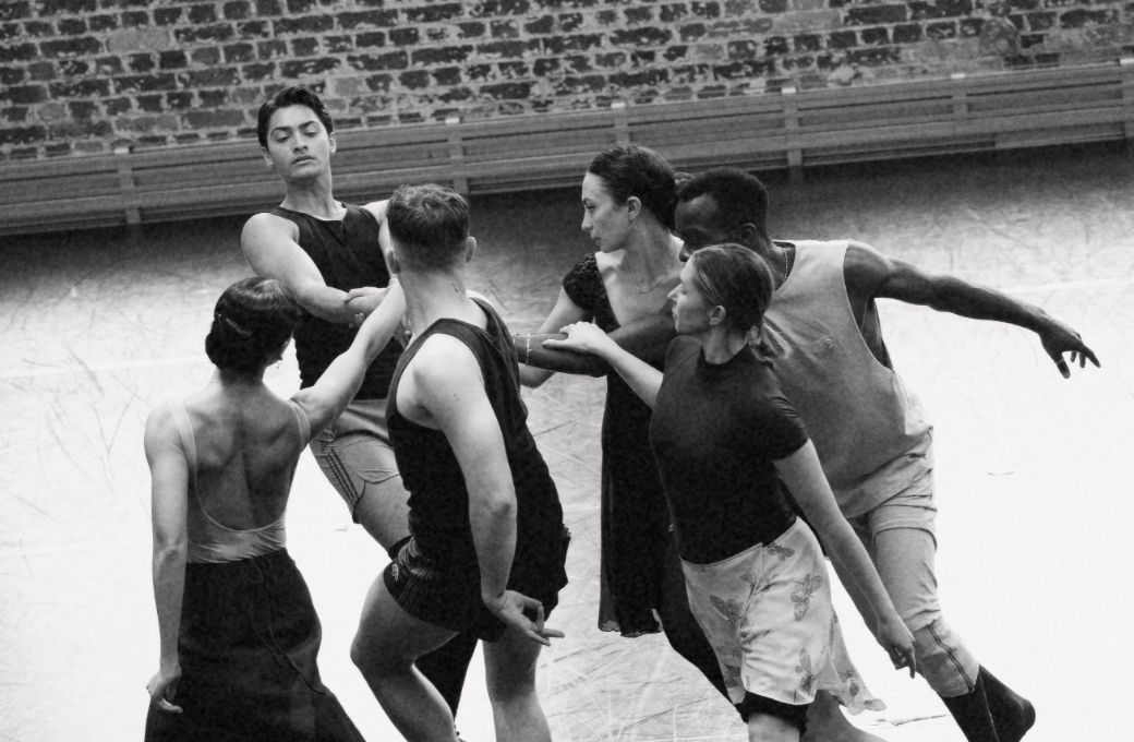 McNicol Ballet Collective rehearsing in the studio © Camilla Greenwell