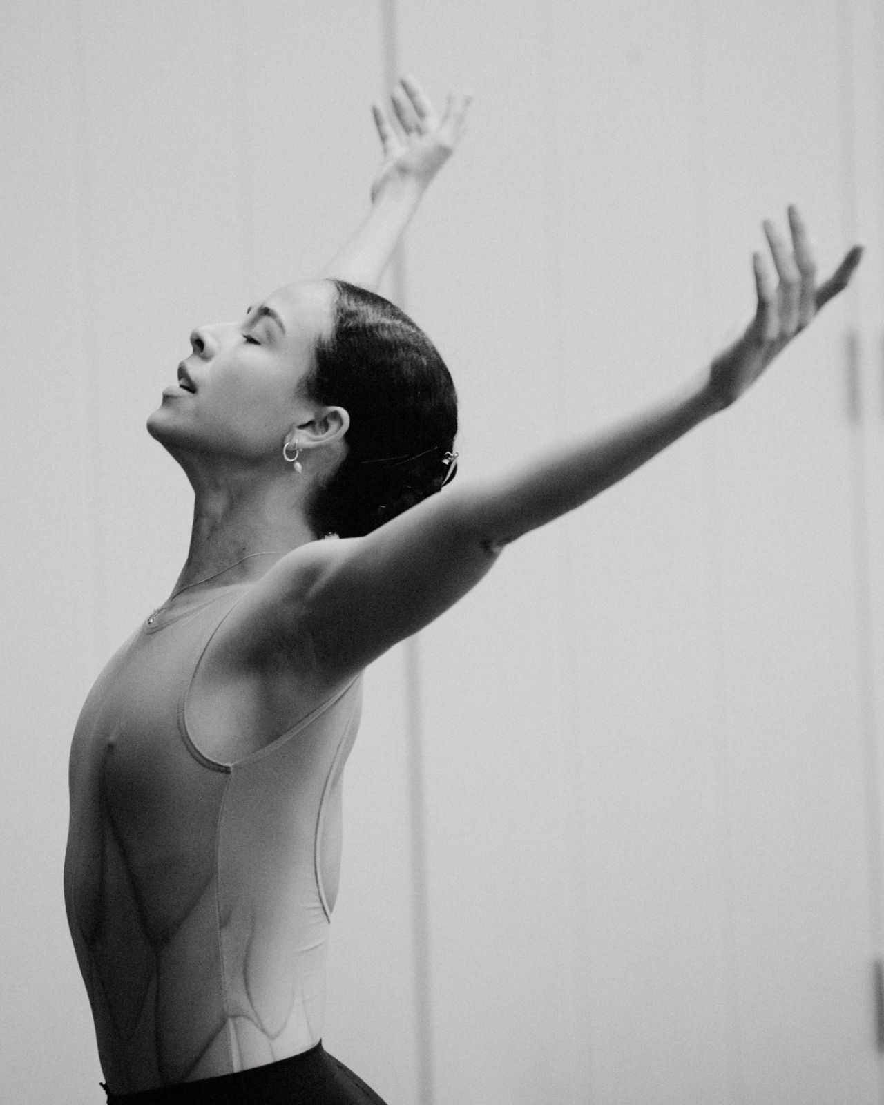 Winnie Dias rehearsing for Andrew McNicol © Camilla Greenwell