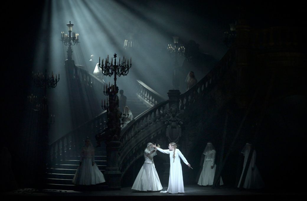 <i>Roméo et Juliette</i> © Opéra national de Paris | Vincent Pontet