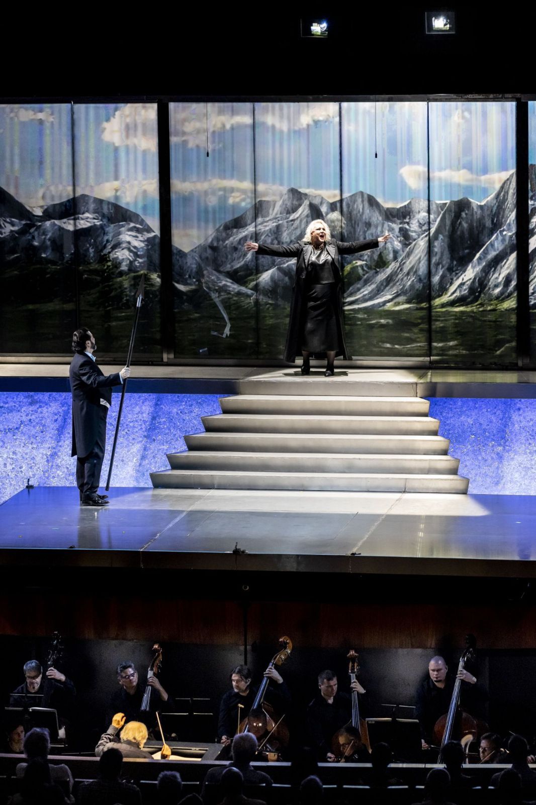 Aris Argiris (Wotan) and Iréne Theorin (Brünnhilde) &copy; Bálint Hirling, Müpa