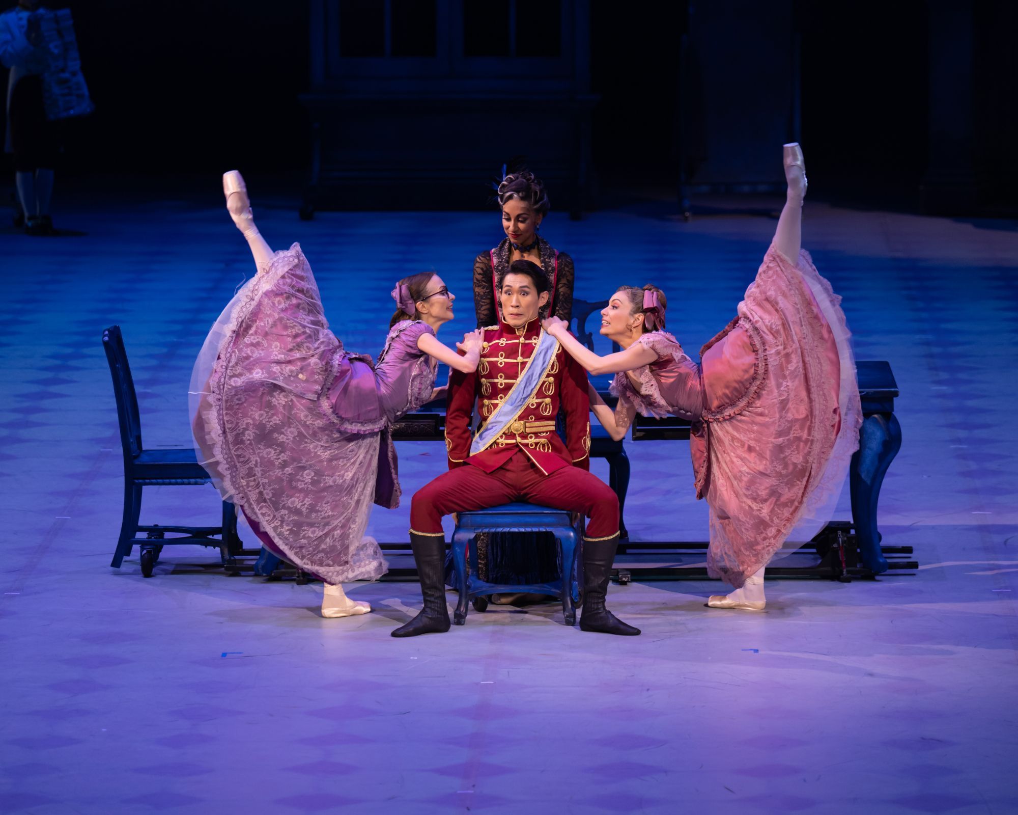 Katja Khaniukova, Ken Saruhashi and Fernanda Oliveira in Christopher Wheeldon's <i>Cinderella</i> &copy; ASH