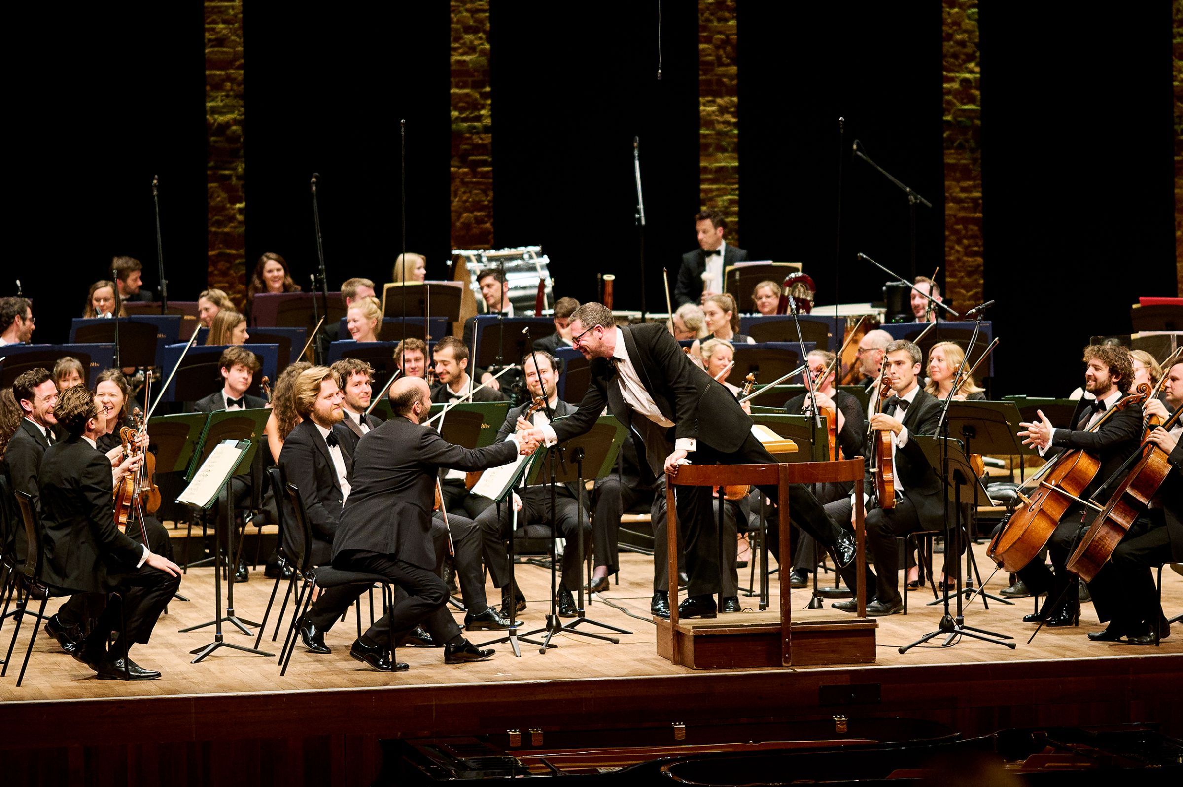 John Wilson and the Sinfonia of London &copy; Britten Pears Arts