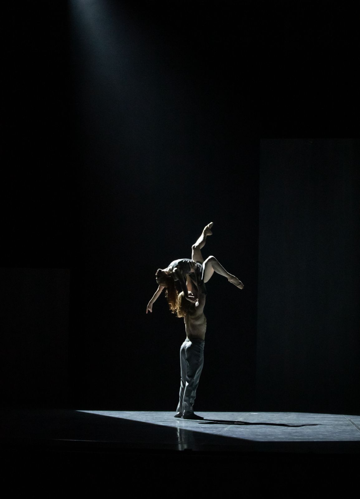 Queensland Ballet in Jack Lister's <i>A Brief Nostalgia</i> &copy; David Kelly