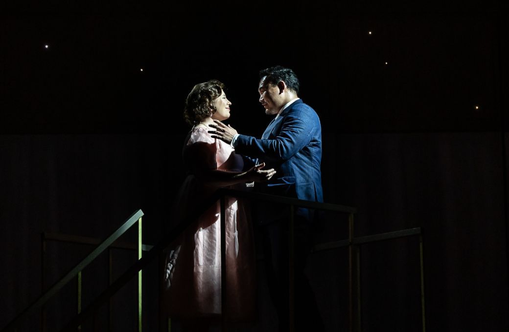 Natalya Romaniw (Ariadne) and Young Woo Kim (Bacchus) &copy; Clive Barda