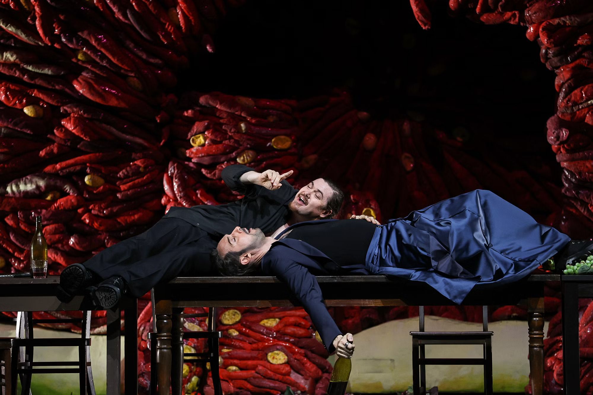 Daniel Kluge (Pedrillo) und Stefan Cerny (Osmin) &copy; Barbara Pálffy | Volksoper Wien