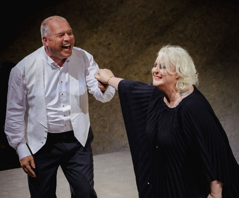 Stefan Vinke (Siegfried) and Ir&egrave;ne Theorin (Br&uuml;nnhilde) &copy; Szilvia Csibi | M&uuml;pa, Budapest