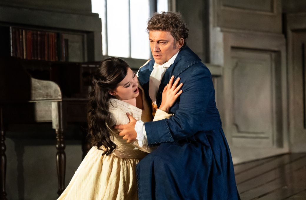 Aigul Akhmetshina (Charlotte) and Jonas Kaufmann (Werther) © ROH | Bill Cooper