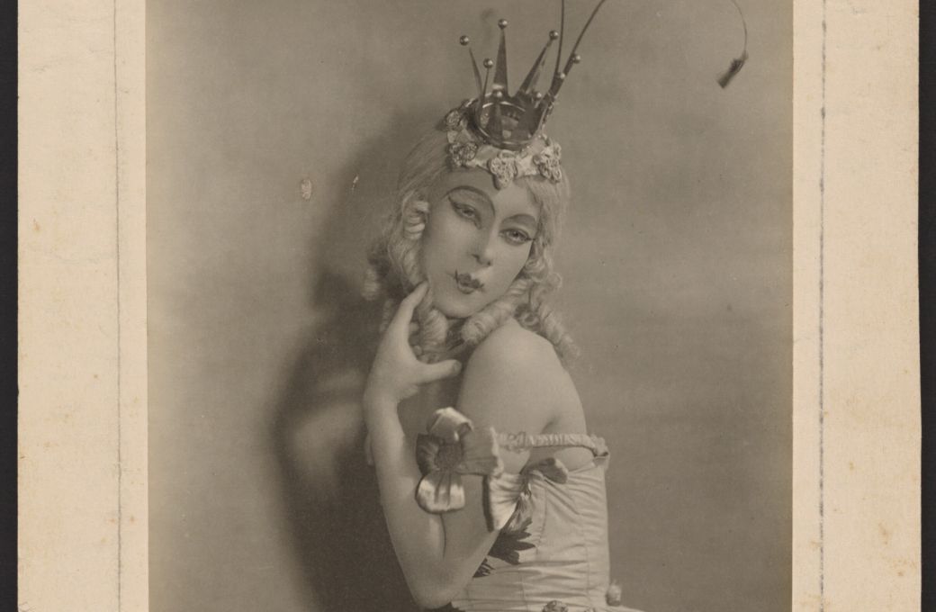Nijinska as the Humming Bird Princess in <i>The Sleeping Princess</i>, 1921 © Florence Van Damm | Library of Congress