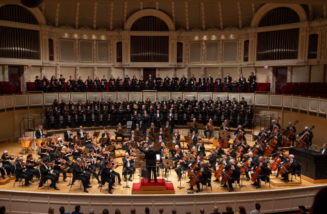 Riccardo Muti conducts the Chicago Symphony Orchestra and Chorus &copy; Todd Rosenberg